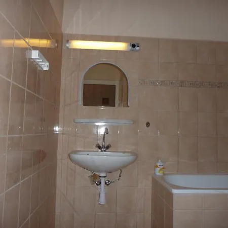 Appartement Veva - Maganszallashely *