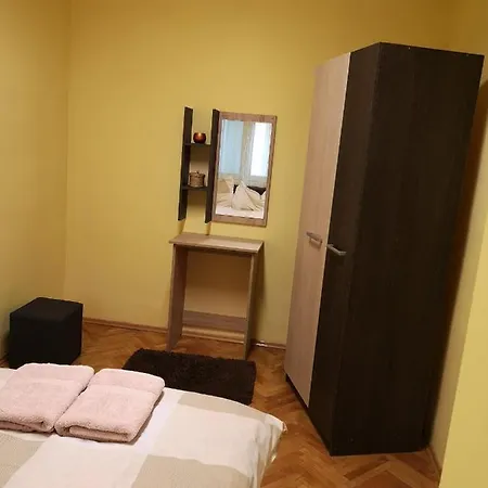 Veva - Maganszallashely Διαμέρισμα