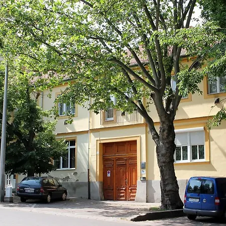 Veva - Eger